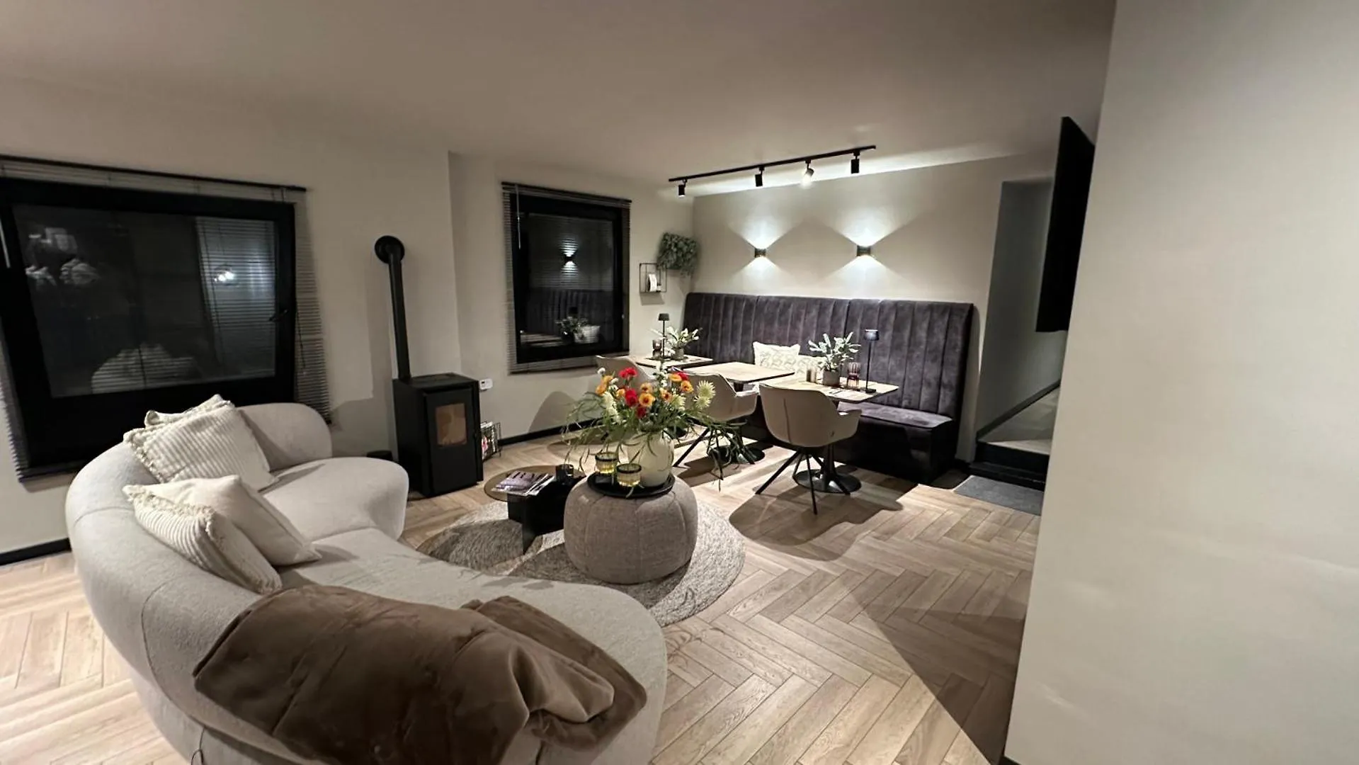 Bed&Breakfast 'Le Faucon' Valkenburg aan de Geul Frühstückspension